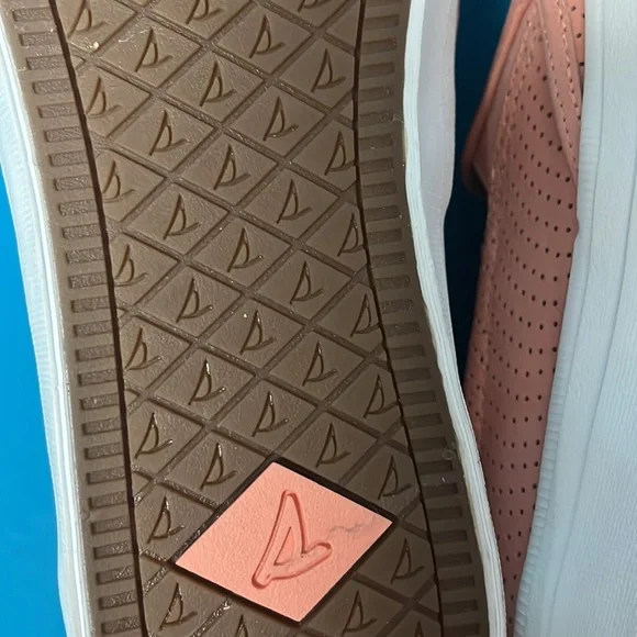 Sperry top-sider peach Slip-ons - Picture 8 of 8
